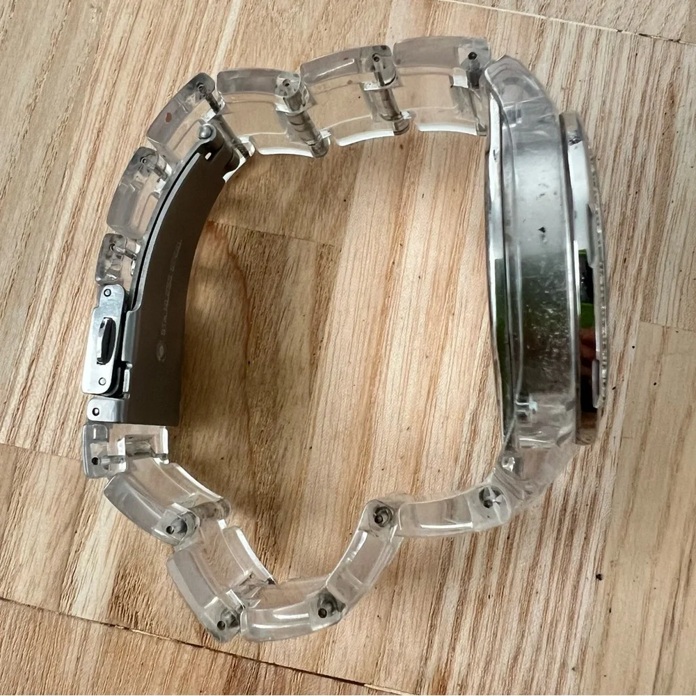 Relic ladies silver tone clear links fashion watch NEW BATTERY